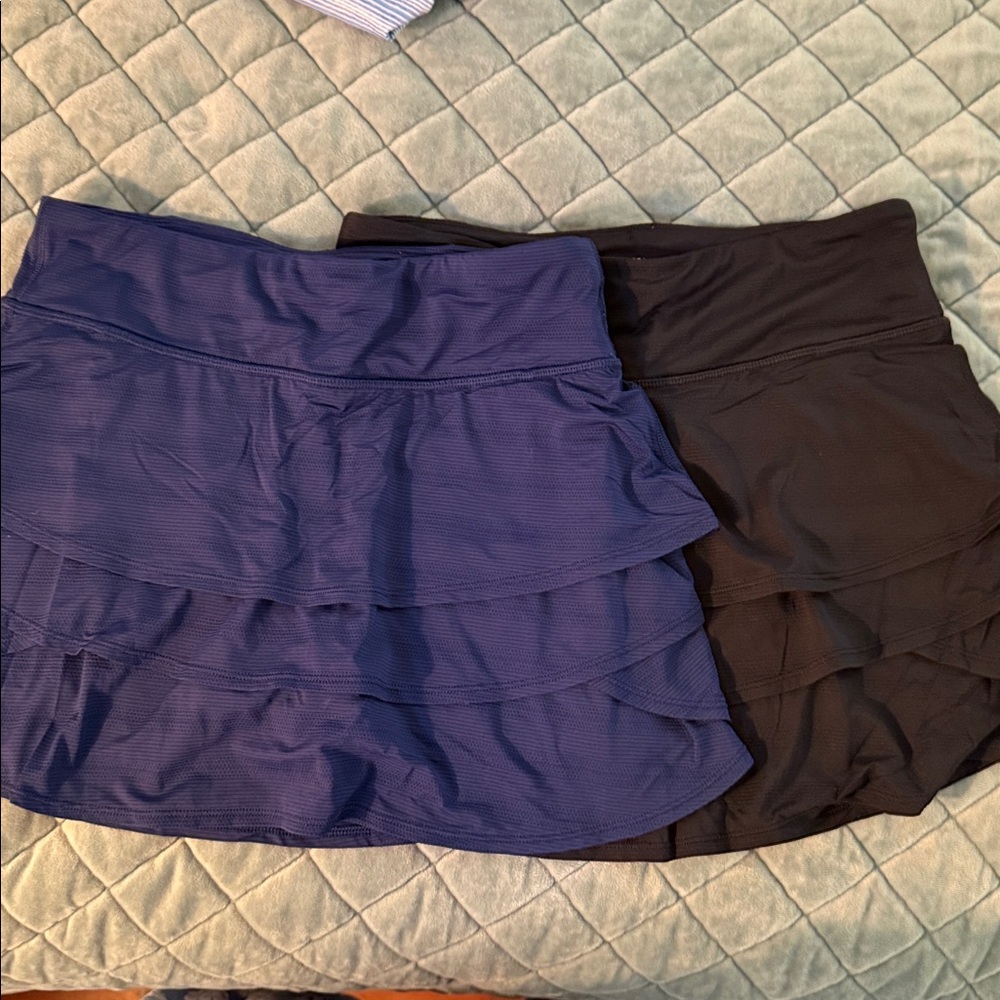 Athleta Girl Navy and Black Skort size XL (14)